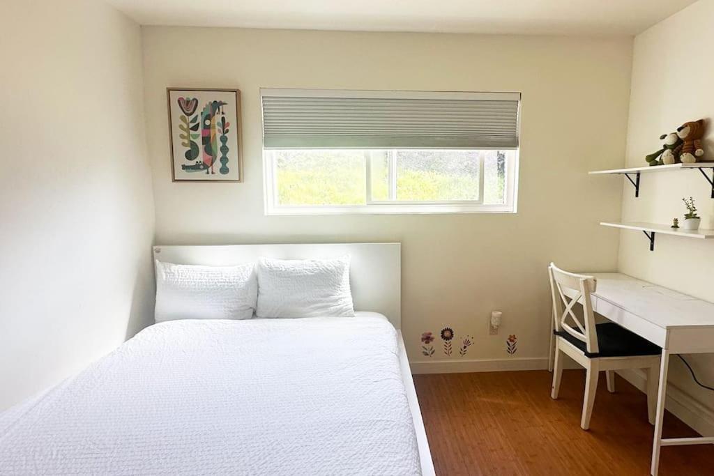 Large House And Yard Close To La Jolla, Ucsd, Utc Mall! Holiday home *
