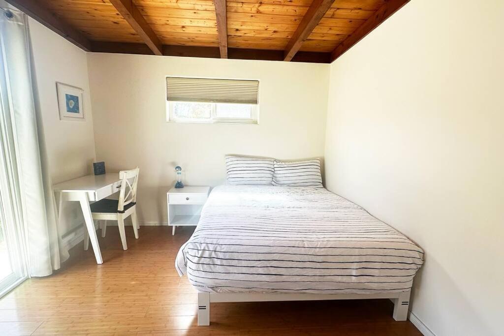 Holiday home Large House And Yard Close To La Jolla, Ucsd, Utc Mall! *